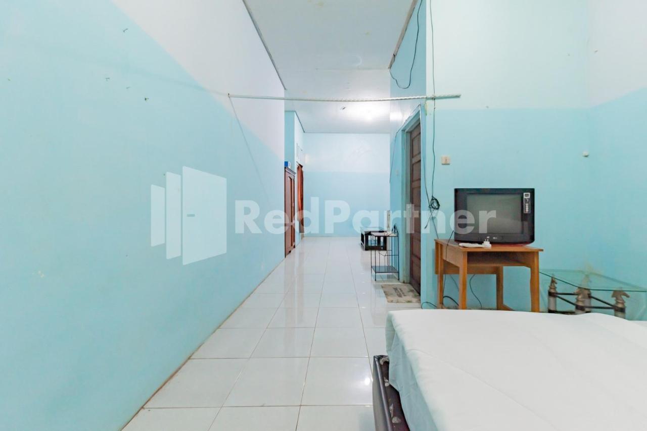 Ana Guest House Syariah Mitra Reddoorz Banjarbaru Екстер'єр фото