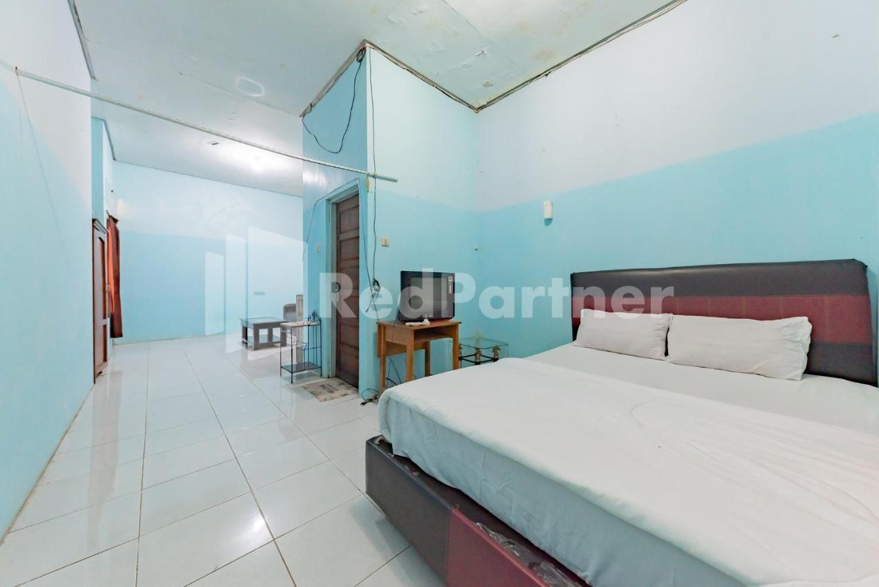 Ana Guest House Syariah Mitra Reddoorz Banjarbaru Екстер'єр фото